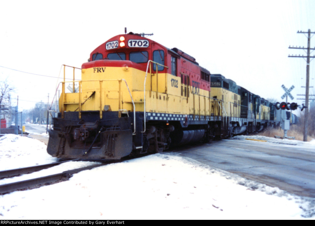 FRVR GP9 #1702 - Fox River Valley RR